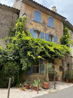 Galerie Regent-Reychler à Saignon