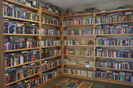 Used Book Store «Orphans Treasure Box Book Store», reviews and photos, 826 Pioneer St, Champaign, IL 61822, USA