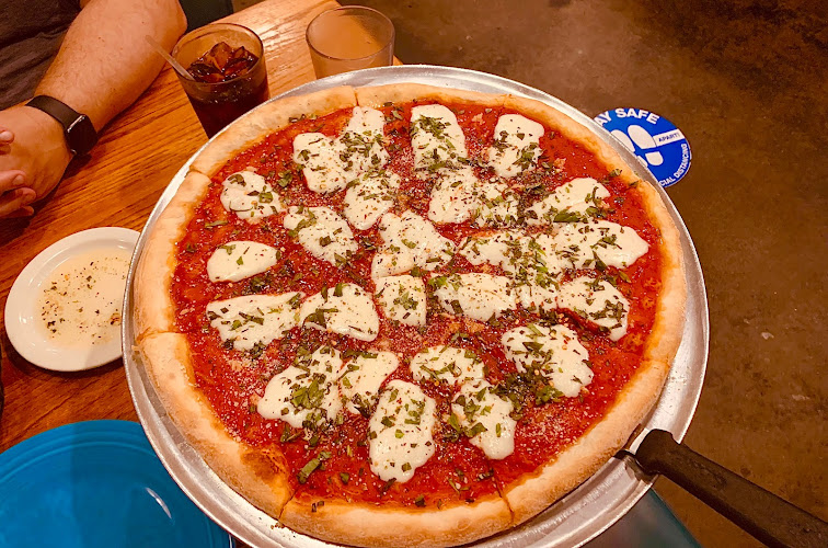 #12 best pizza place in Winston-Salem - Elizabeth's Pizza Italian Restaurant(3278 SilasCreek Parkway)