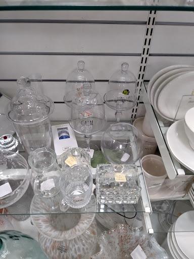 Department Store «HomeGoods», reviews and photos, 431 N Main St, East Longmeadow, MA 01028, USA