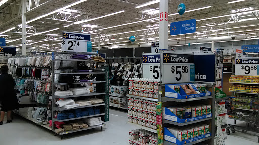 Department Store «Walmart Supercenter», reviews and photos, 900 Commerce Blvd, Dickson City, PA 18519, USA