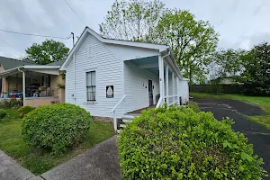 Tennessee Ernie Ford Birthplace image
