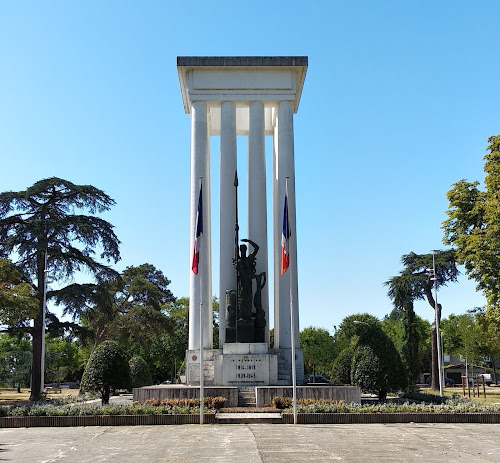 Monument aux Morts de la Première Guerre Mondiale. à Montauban
