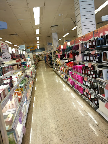 Reviews of Boots in Bridgend - Cosmetics store