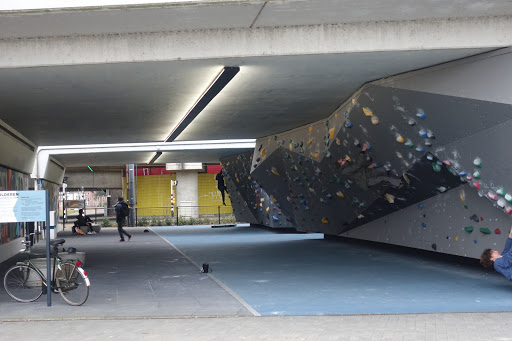 Bouldering wall Schieveste