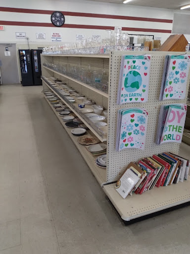 Thrift Store «Quality Thrift Store», reviews and photos, 5133 S Peoria Ave, Tulsa, OK 74105, USA