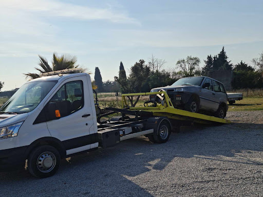 Photo 2 - BCE Enlevement Epave auto et Ferrailleur - NE VENDS PAS DE PIECES