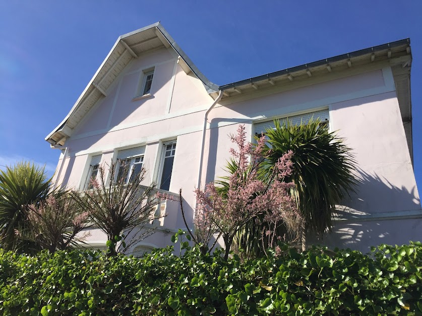 La Maison rose en Cotentin à Port-Bail-sur-Mer (Manche 50)