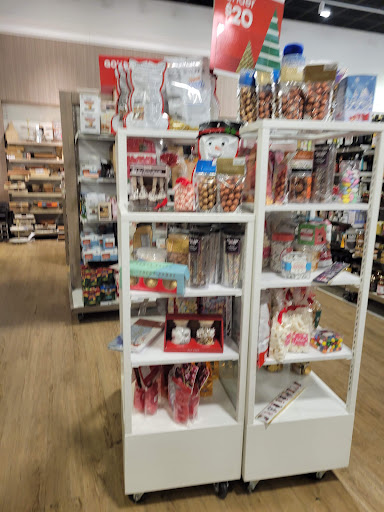 Department Store «T.J. Maxx and HomeGoods», reviews and photos, 3201 Mission College Blvd, Santa Clara, CA 95054, USA