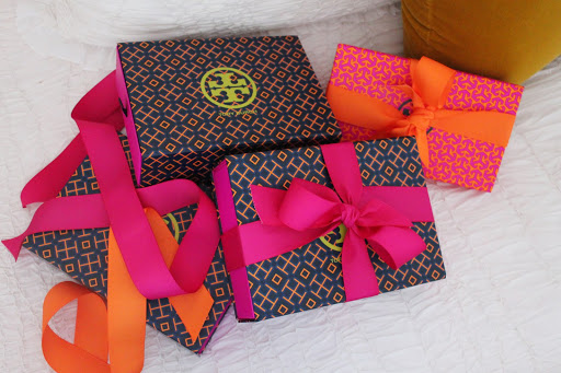 Consignment Shop «Mixed Nuts Boutique & Consignment», reviews and photos, 3415 Frederica Rd, Saint Simons Island, GA 31522, USA