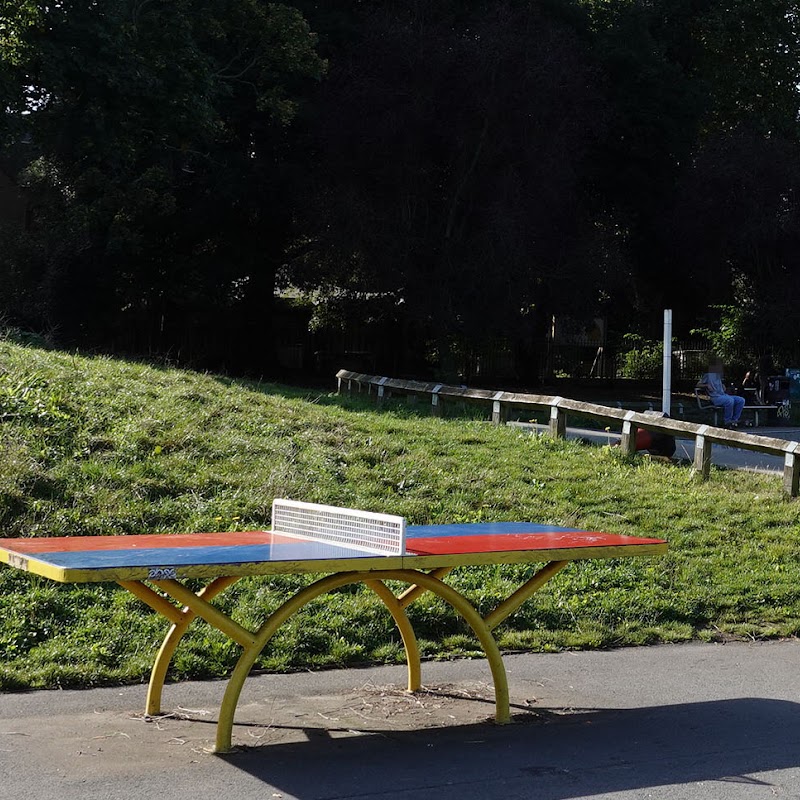 Clissold Park outdoor table tennis