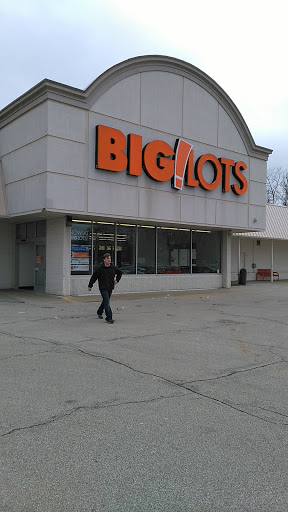 Discount Store «Big Lots», reviews and photos, 1907 S 11th St, Niles, MI 49120, USA