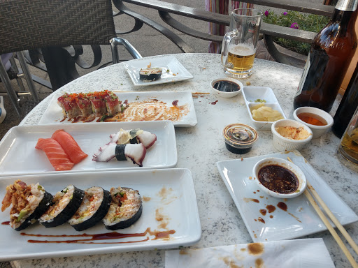 Sushi restaurant Huntington Beach