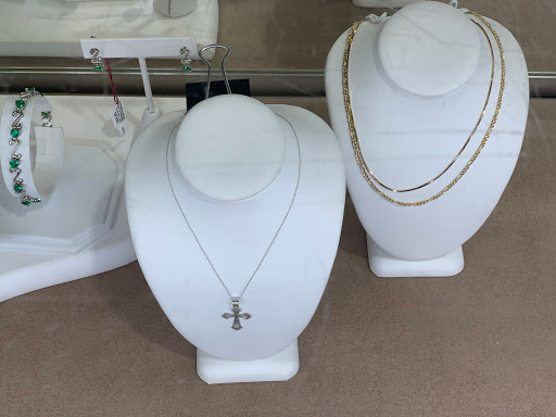 Pawn Shop «Sterling & Knight Jewelry & Pawn», reviews and photos, 109 E St Charles Rd, Villa Park, IL 60181, USA