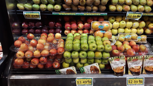 Supermarket «Met Fresh Supermarket», reviews and photos, 9606 3rd Ave, Brooklyn, NY 11209, USA