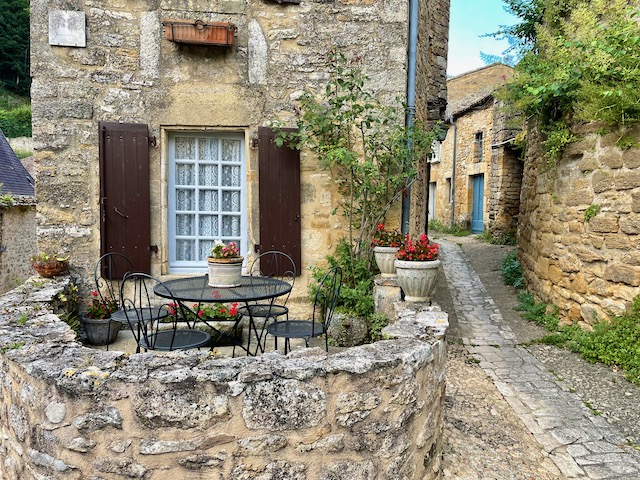 La Petite Maison à Beynac-et-Cazenac (Dordogne 24)