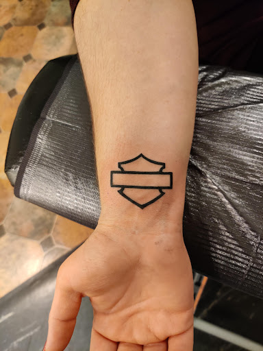 Explore leg tribal tattoo ideas, creative tattoo ideas in Hebron, available at Explosive Ink Tattoo