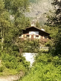Extérieur du Restaurant L'Arveyron Open House à Chamonix-Mont-Blanc - n°13