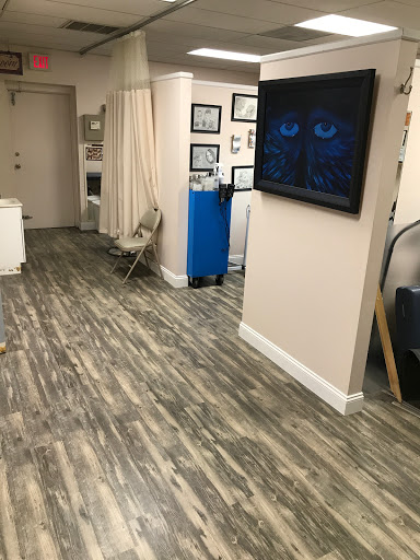 Tattoo Shop «Cherokee Creek Tattoo», reviews and photos, 32449 Ford Rd, Garden City, MI 48135, USA