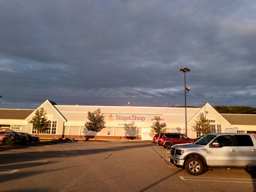 Supermarket «Super Stop & Shop», reviews and photos, 100 Charlton Rd, Sturbridge, MA 01566, USA
