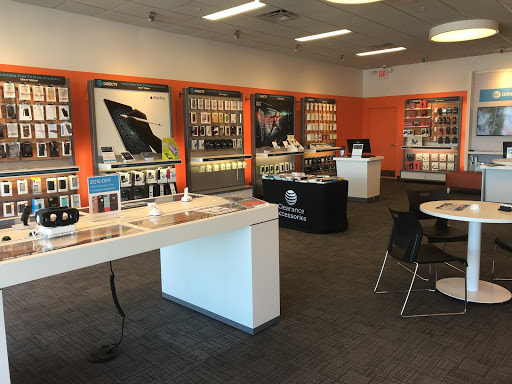 Cell Phone Store «AT&T Authorized Retailer», reviews and photos, 6876 Cincinnati Dayton Rd, Liberty Township, OH 45044, USA
