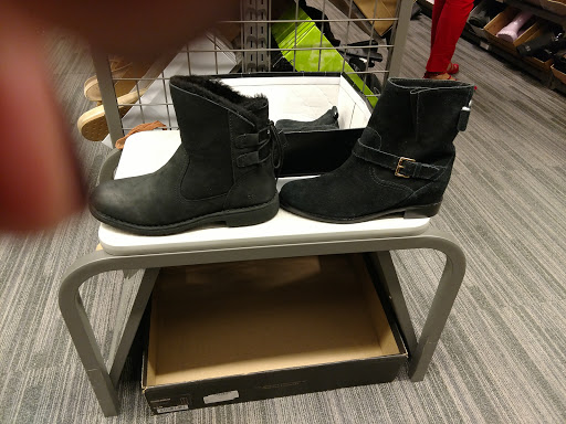 Department Store «Nordstrom Rack Crossroads at Eatontown», reviews and photos, 231 NJ-35, Eatontown, NJ 07724, USA