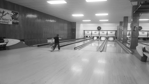 Bowling Alley «Saratoga Lanes», reviews and photos, 2725 Sutton Blvd A, Maplewood, MO 63143, USA