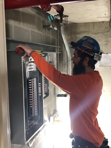 Electrician «Metro Electric», reviews and photos, 110 E Pond Dr, Romeo, MI 48065, USA