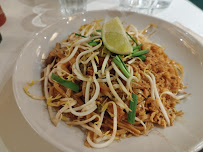 Phat thai du Restaurant thaï Santosha Lyon Vaise - Cantine Asiatique - n°2