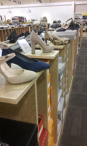 Shoe Store «DSW Designer Shoe Warehouse», reviews and photos, 9880 W Broad St, Glen Allen, VA 23060, USA