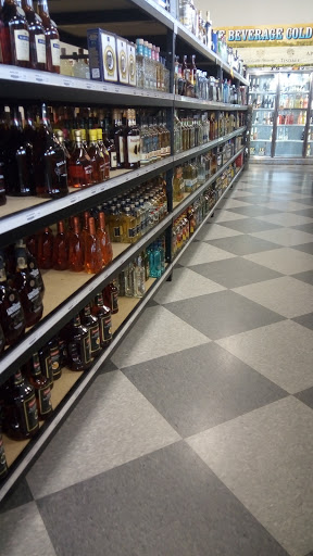 Liquor Store «Shoregate Beverage & Liquor», reviews and photos, 30498 Lakeshore Blvd, Willowick, OH 44095, USA