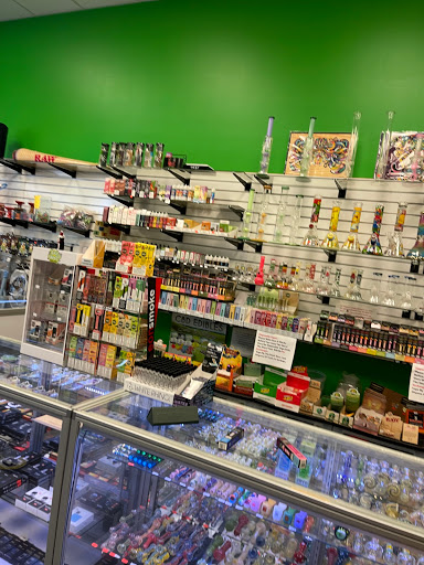 Tobacco Shop «The Glass Market Smoke Shop», reviews and photos, 212 N Federal Hwy #203, Dania Beach, FL 33004, USA