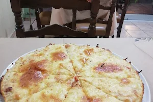 Pizza ΕΛΕΝΑ image