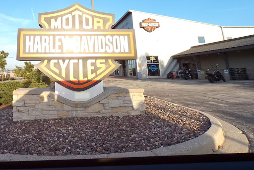 Harley-Davidson Dealer «House of Harley-Davidson®», reviews and photos, 6221 W Layton Ave, Milwaukee, WI 53220, USA