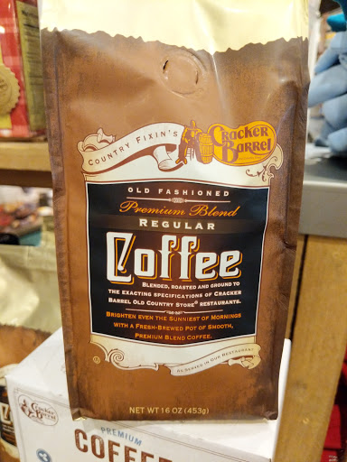 American Restaurant «Cracker Barrel Old Country Store», reviews and photos, 1240 NJ-73, Mt Laurel, NJ 08054, USA