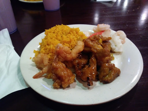 Shopping Mall «Prospect Plaza Shopping Center», reviews and photos, 18-54 Kane St, West Hartford, CT 06101, USA