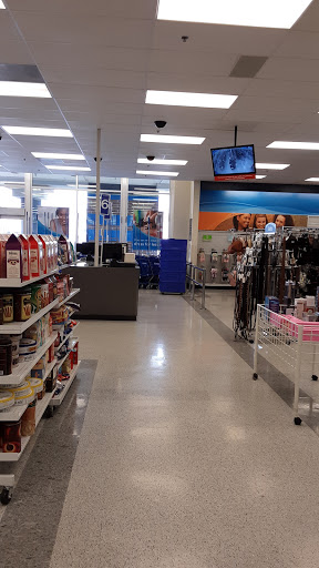 Clothing Store «Ross Dress for Less», reviews and photos, 620 Triangle Shopping Center, Longview, WA 98632, USA