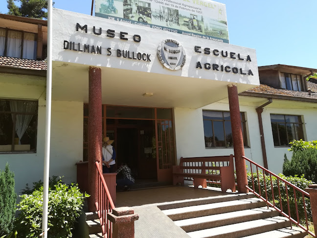 Museo Dillman Bullock - Angol