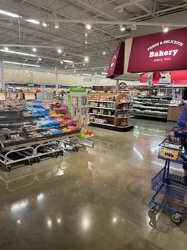 Grocery Store «Meijer», reviews and photos, 2622 Menards Dr, Evansville, IN 47715, USA