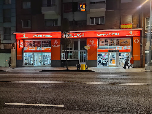 Tienda De Segunda Mano || Real Cash (Oviedo)