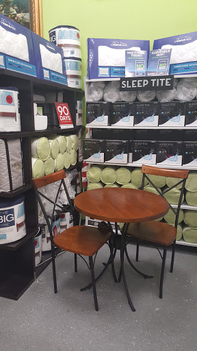 Mattress Store «Mattress Plus», reviews and photos, 19487 S Dixie Hwy, Cutler Bay, FL 33157, USA
