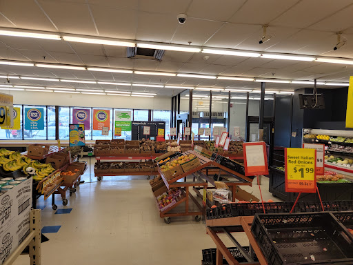 Grocery Store «Save-A-Lot», reviews and photos, 452 Mt Pleasant St, New Bedford, MA 02746, USA