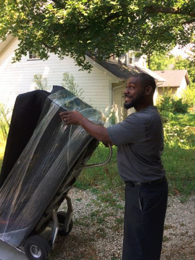 Moving and Storage Service «Two Men and a Truck», reviews and photos, 7886 Washington Ave, Racine, WI 53406, USA