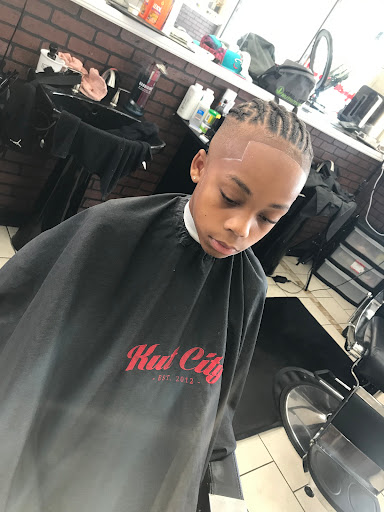 Barber Shop «Kut City Full Services Barbershop», reviews and photos, 1485 E Dublin Granville Rd, Columbus, OH 43229, USA