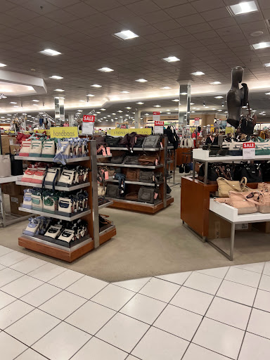 Shopping Mall «TownMall of Westminster», reviews and photos, 400 N Center St, Westminster, MD 21157, USA