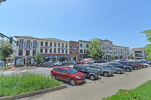Shopping Mall «Fountain Square», reviews and photos, 101 W Kirkwood Ave, Bloomington, IN 47404, USA