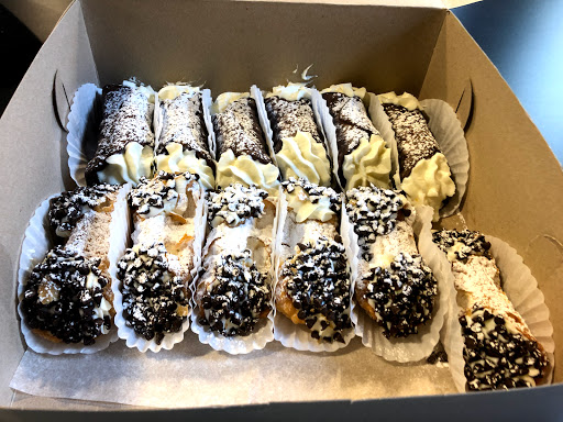 Bakery «Antoines Pastry Shop», reviews and photos, 317 Watertown St, Newton, MA 02458, USA