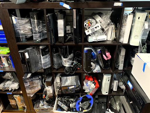 Pawn Shop «Palm Beach Pawn King», reviews and photos, 758 Northlake Blvd, North Palm Beach, FL 33408, USA