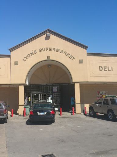 Lyons Supermarket