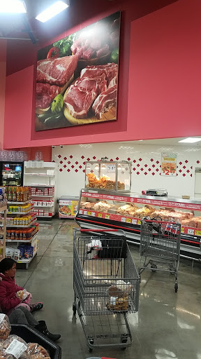 Grocery Store «El Super», reviews and photos, 315 San Fernando Mission Blvd, San Fernando, CA 91340, USA